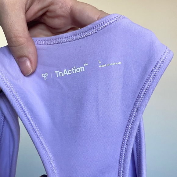 NWT Aritzia TnAction TNALIFE™ SKIP TANK Lavender Purple - Picture 5 of 6